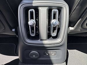 Volvo  T5 Recharge Inscription Plug-In Hybrid 2WD