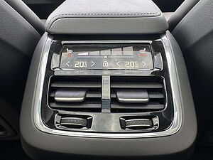 Volvo  B5 Ultimate Bright AWD