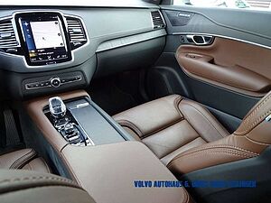 Volvo  B5 Diesel Inscription AWD