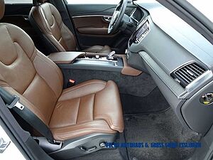 Volvo  B5 Diesel Inscription AWD