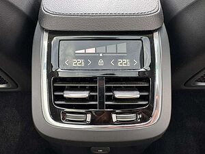 Volvo  T8 Inscription Recharge Plug-In Hybrid AWD