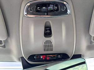Volvo  T8 Inscription Recharge Plug-In Hybrid AWD