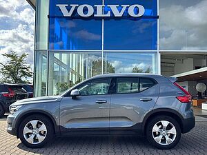 Volvo  D4 Momentum AWD