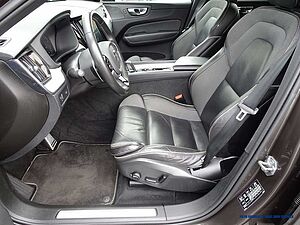 Volvo  B5 AWD Geartronic R-Design