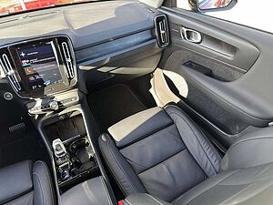 Volvo  T5 Plus Dark Plug-In Hybrid