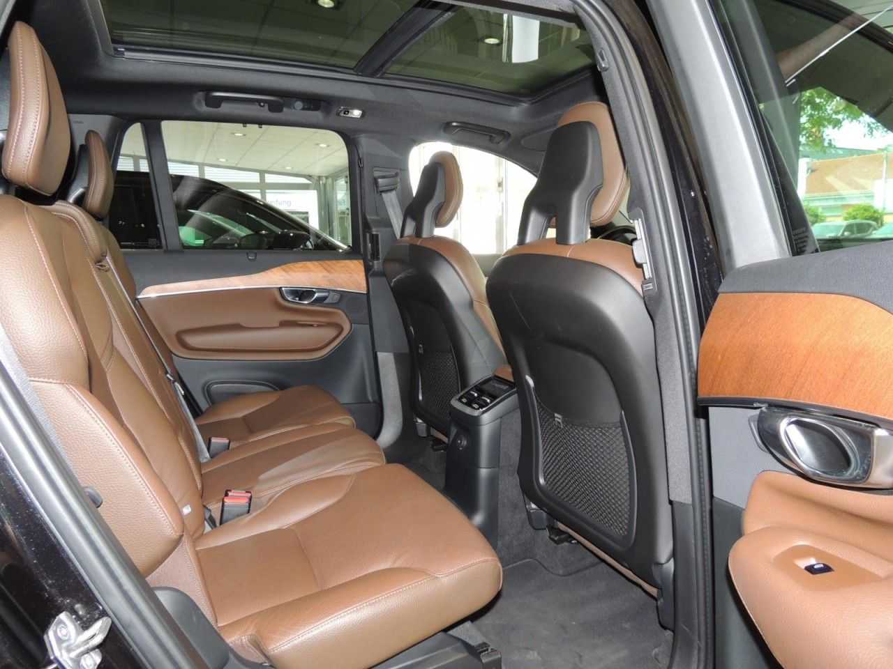 Volvo  Recharge T8 AWD R-Design Expression Klima