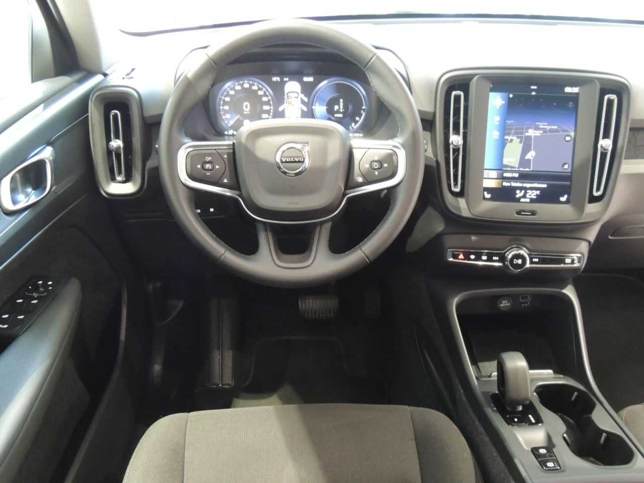 Volvo  Recharge T4 Essential Klima Navi