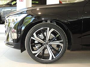 Volvo  Recharge T6 AWD Plus Dark Klima Navi Leder