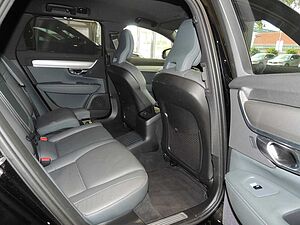 Volvo  Recharge T6 AWD R-Design Expression Klima