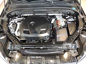 Volvo  Recharge T6 AWD R-Design Klima Navi