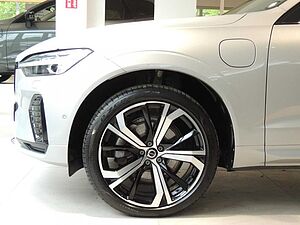 Volvo  Recharge T8 AWD R-Design Klima Navi Leder
