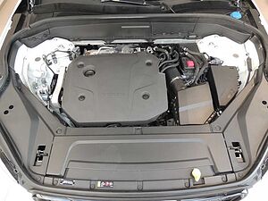 Volvo  B5 (Diesel) AWD R-Design 7-Sitzer Klima