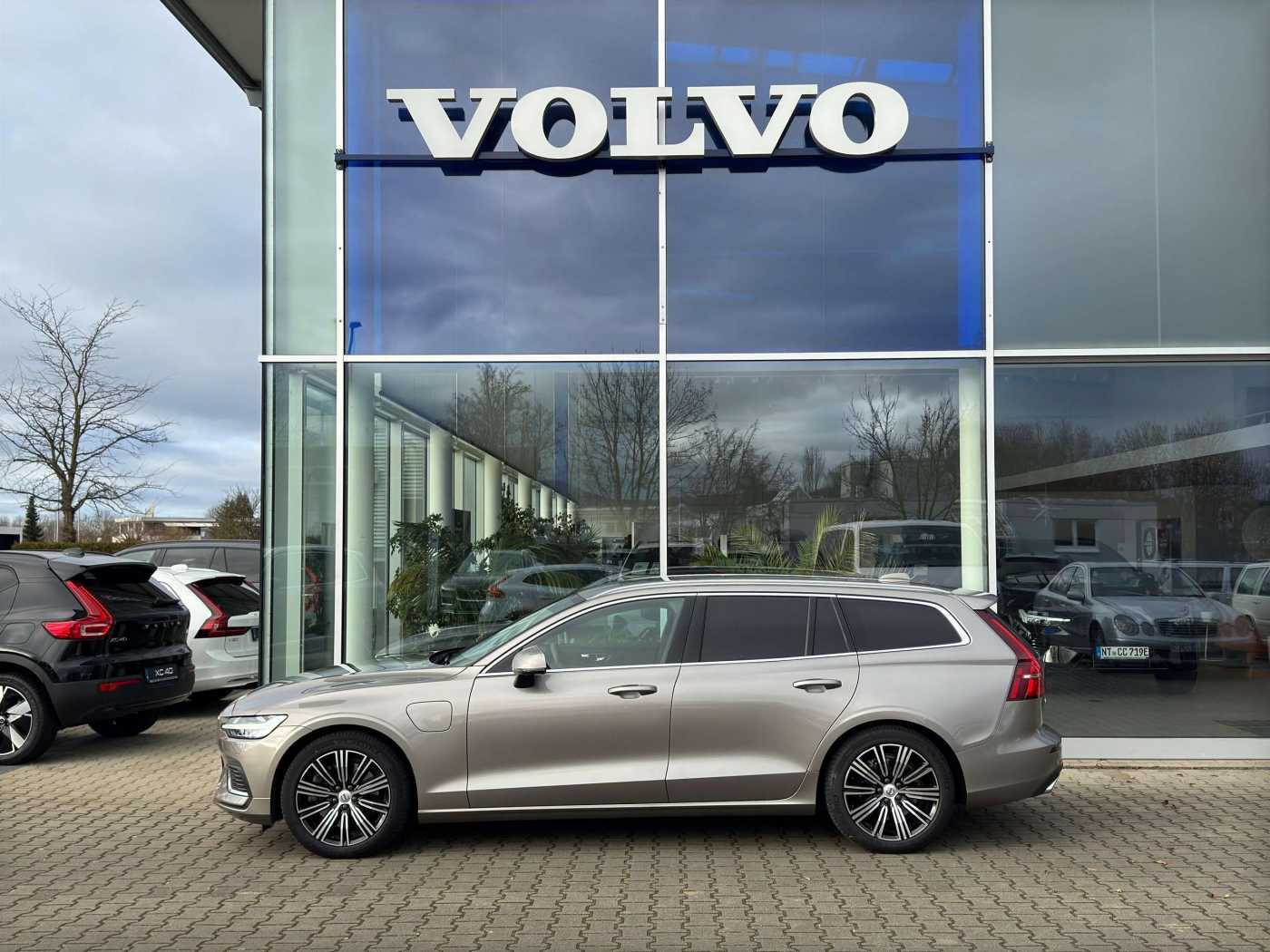 Volvo  T6 Inscription Expr. Recharge Plug-In Hybrid AWD