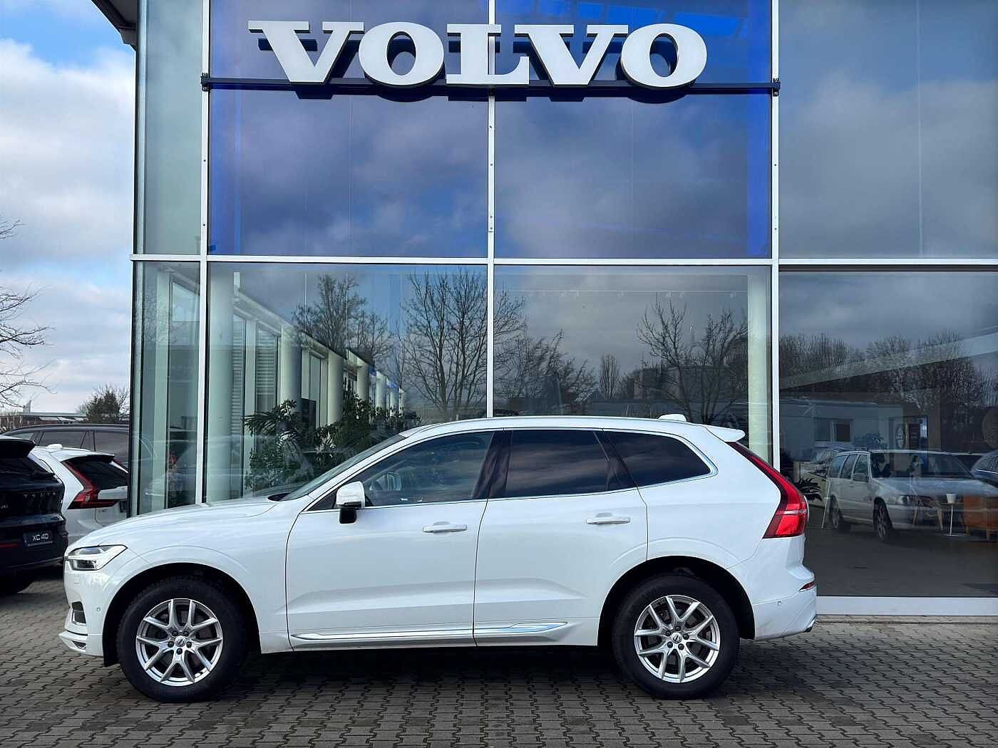 Volvo  Inscription AWD