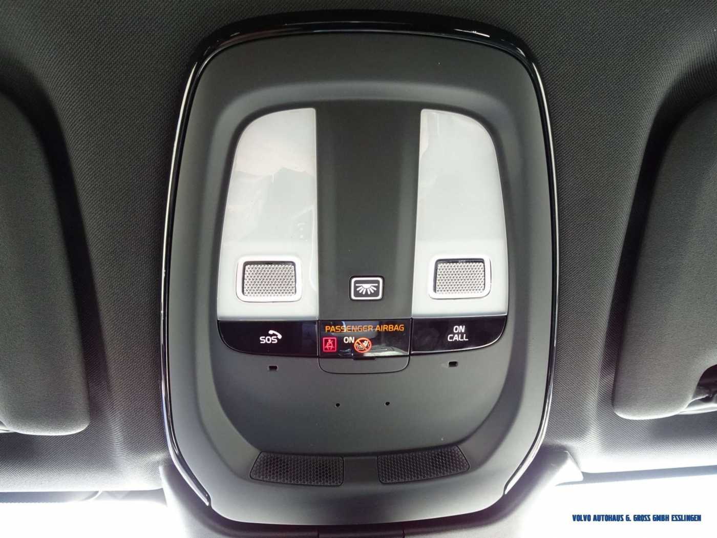 Volvo  XC60 B4 AWD Geartronic R-Design