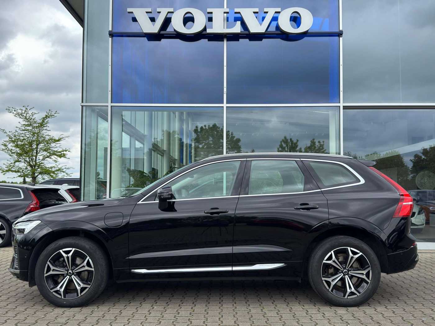 Volvo  T6 AWD Inscription Expression Recharge