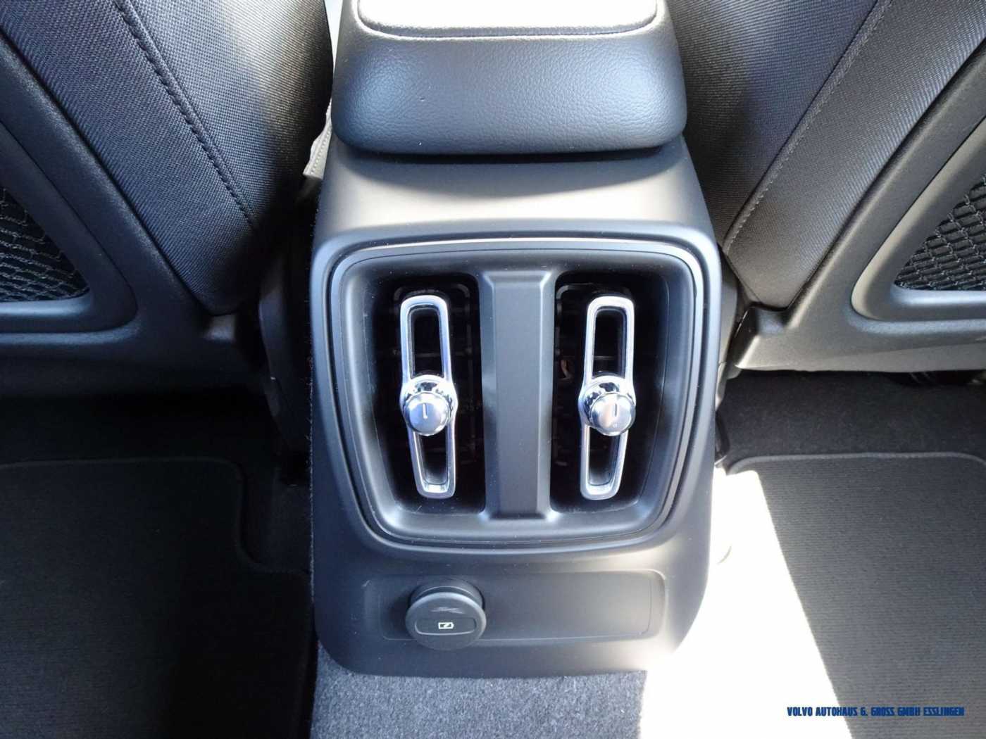 Volvo  T5 Recharge Geartronic Inscription Expression
