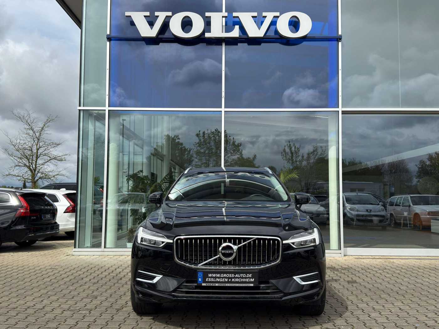 Volvo  T8 Inscription Recharge Plug-In Hybrid AWD
