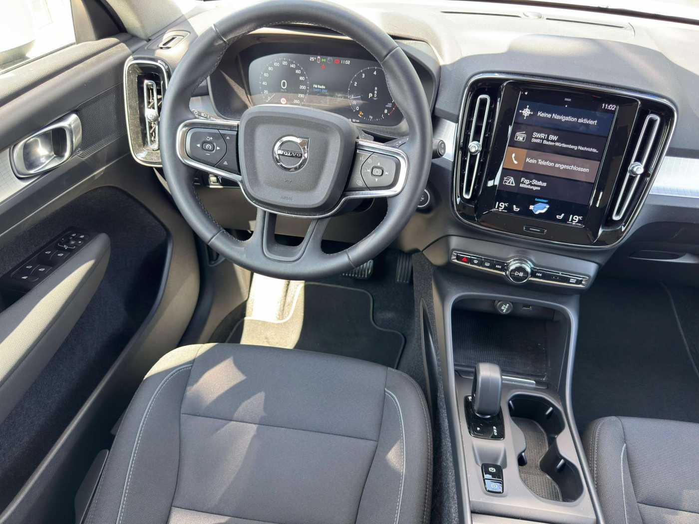 Volvo  T3 Momentum Geartronic 2WD