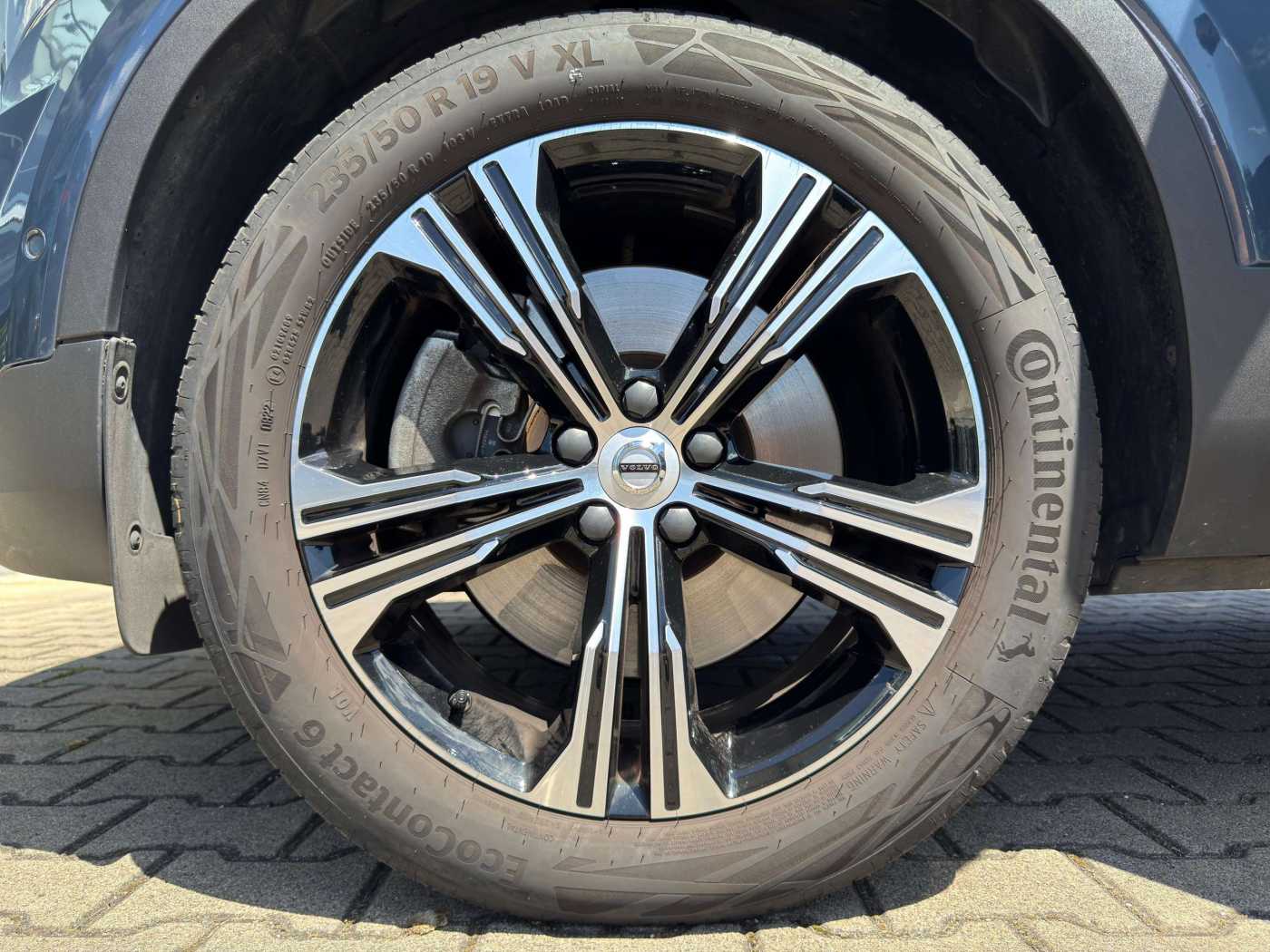 Volvo  T5 Recharge Inscription Plug-In Hybrid 2WD