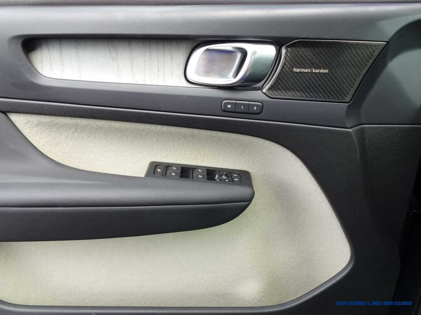 Volvo  T3 Geartronic Inscription