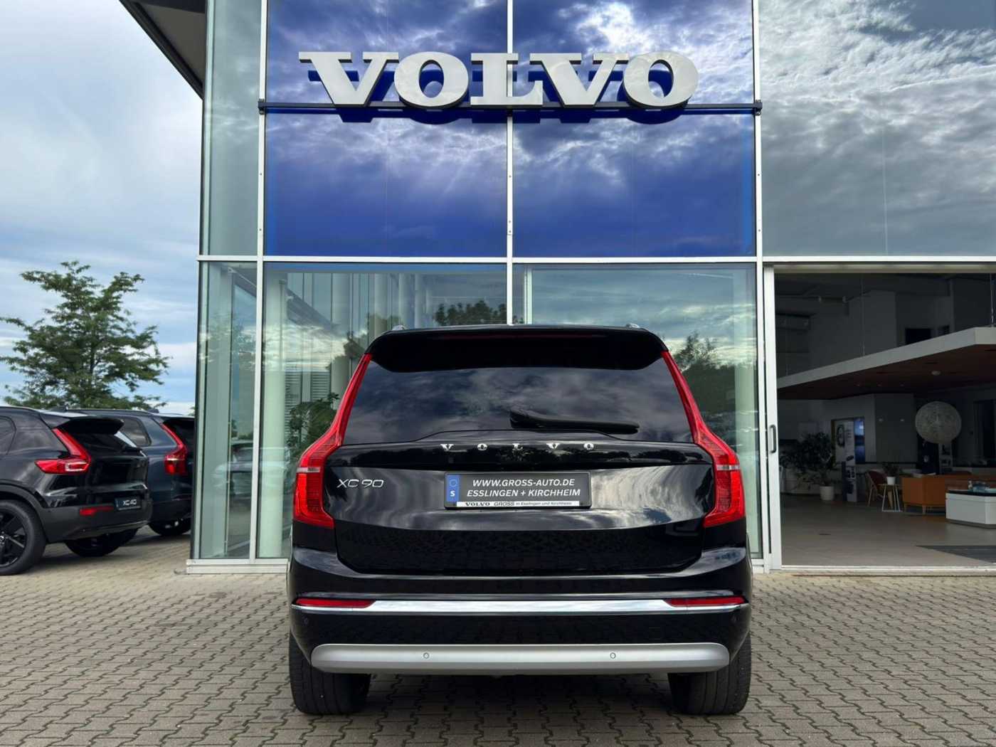 Volvo  T8 Inscription Recharge Plug-In Hybrid AWD