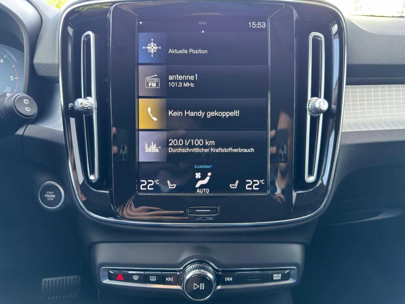 Volvo  D4 Momentum AWD