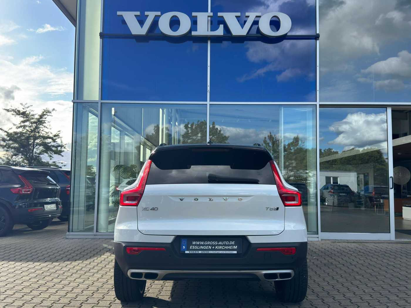 Volvo  T5 R-Design AWD