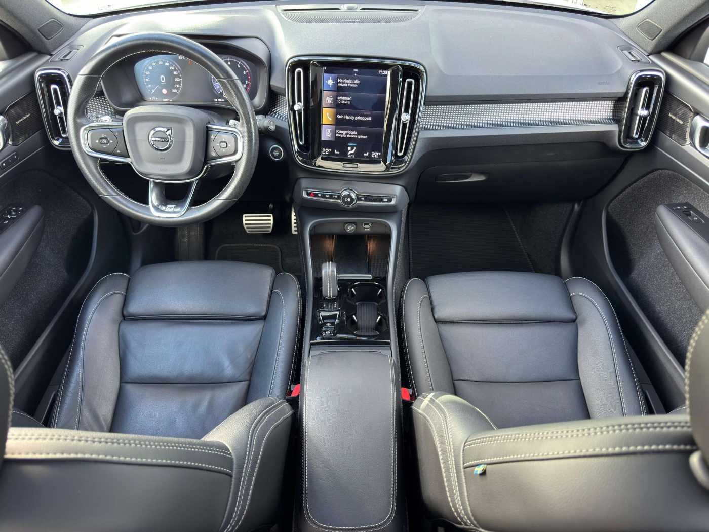 Volvo  T5 R-Design AWD