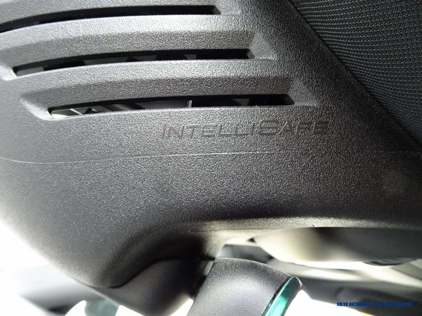 Volvo  B5 AWD Geartronic R-Design