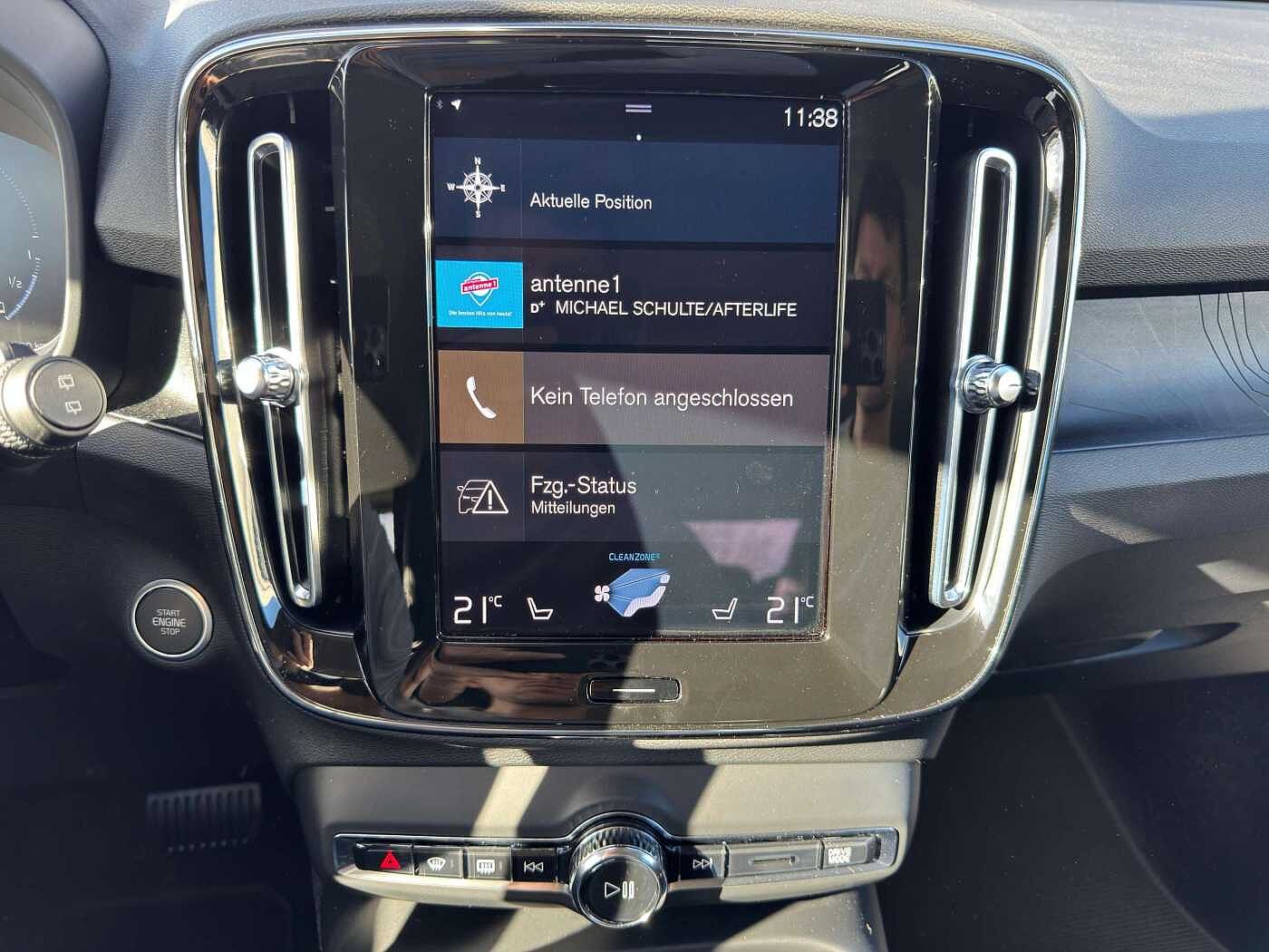 Volvo  T5 Plus Dark Plug-In Hybrid