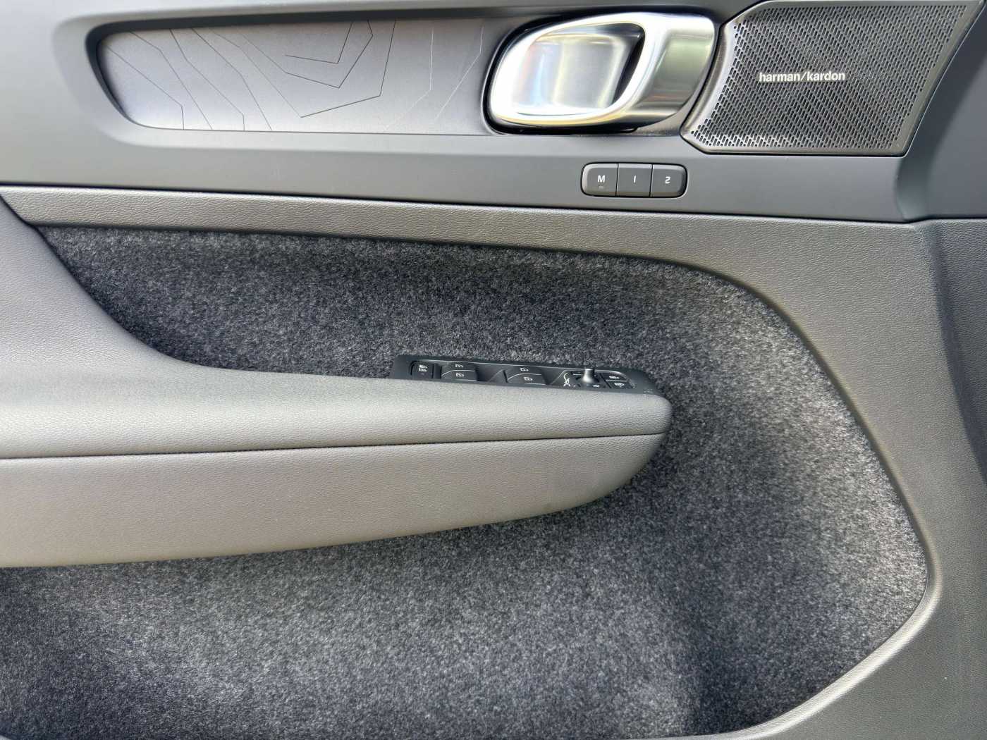 Volvo  Single Motor Ultimate