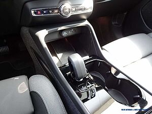 Volvo  Ultimate Recharge Pure Electric Extended Range 2WD
