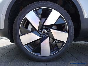 Volvo  Ultimate Recharge Pure Electric Extended Range 2WD