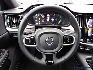 Volvo  T6 AWD Recharge Geartronic R-Design