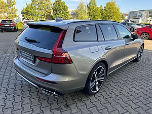 Volvo  T6 R Design Plug-In Hybrid AWD