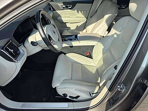 Volvo  T6 Recharge Inscription AWD