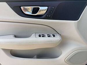 Volvo  T6 Recharge Inscription AWD