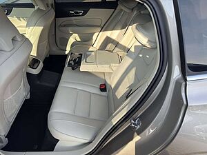 Volvo  T6 Recharge Inscription AWD