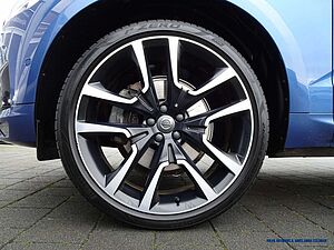 Volvo  B6 Benzin AWD Geartronic R-Design / EURO 6d / B
