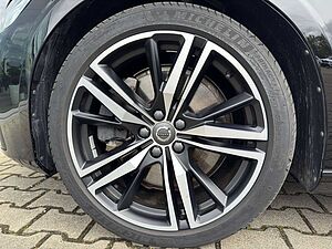 Volvo  T8 R-Design Recharge Plug-In Hybrid AWD
