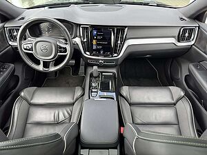 Volvo  T8 R-Design Recharge Plug-In Hybrid AWD