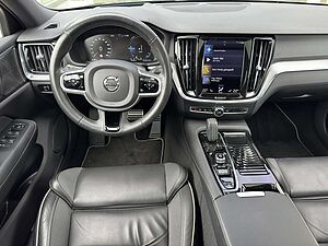 Volvo  T8 R-Design Recharge Plug-In Hybrid AWD