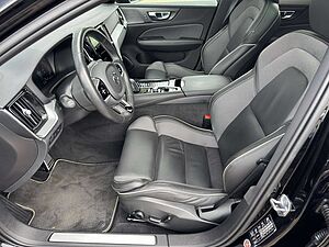 Volvo  T8 R-Design Recharge Plug-In Hybrid AWD