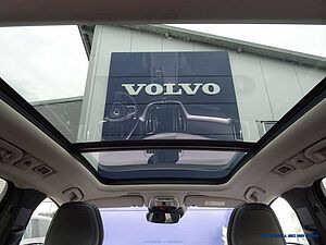 Volvo  T6 R-Design Recharge AWD R-Design Expression