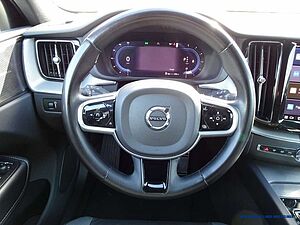 Volvo  XC60 B4 AWD Geartronic R-Design