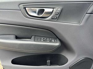 Volvo  T6 AWD Inscription Expression Recharge