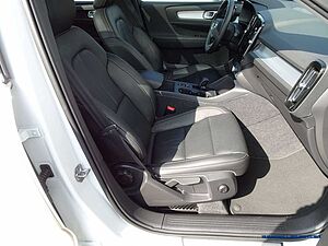 Volvo  T4 Recharge Inscription Expression