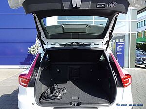 Volvo  T4 Recharge Inscription Expression
