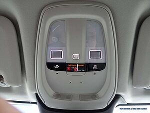 Volvo  B4 Geartronic Momentum Pro